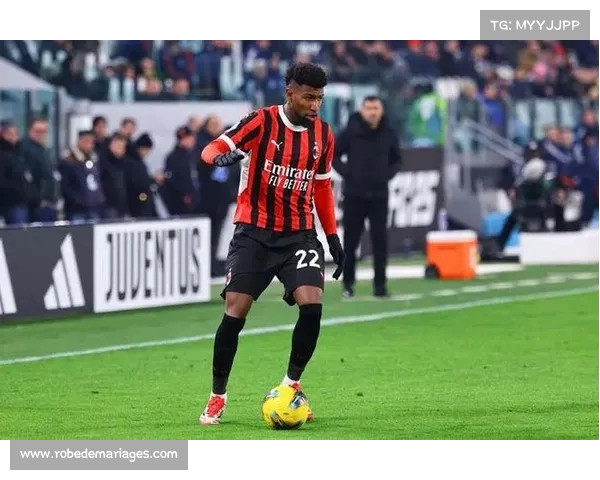 埃默松意识到难回贝蒂斯后决定加盟贝西克塔斯展开新征程 埃默松意识到难回贝蒂斯后决定加盟贝西克塔斯展开新征程